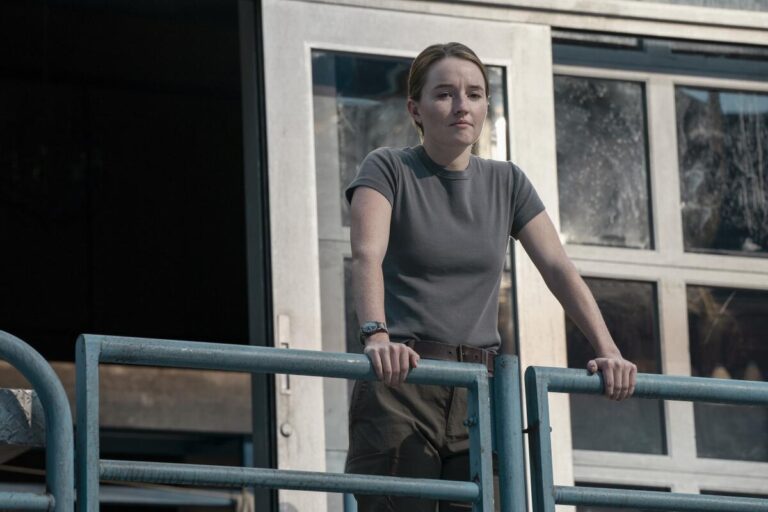 Elfertőződött pókcsípés miatt digitálisan fel kellett javítani Kaitlyn Dever arcát