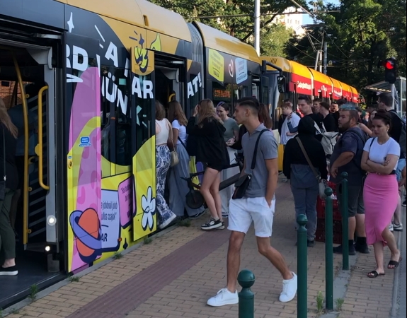 Bulivillamossal búcsúztatta a tanévet a Coca-Cola SZIN