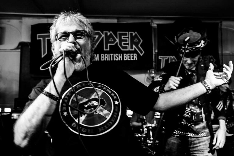 Meghalt Paul Mario Day az Iron Maiden egykori énekese