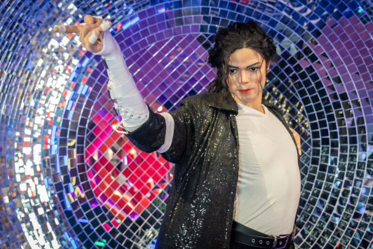 Michael Jackson relikvia érkezett a budapesti Madame Tussauds-ba