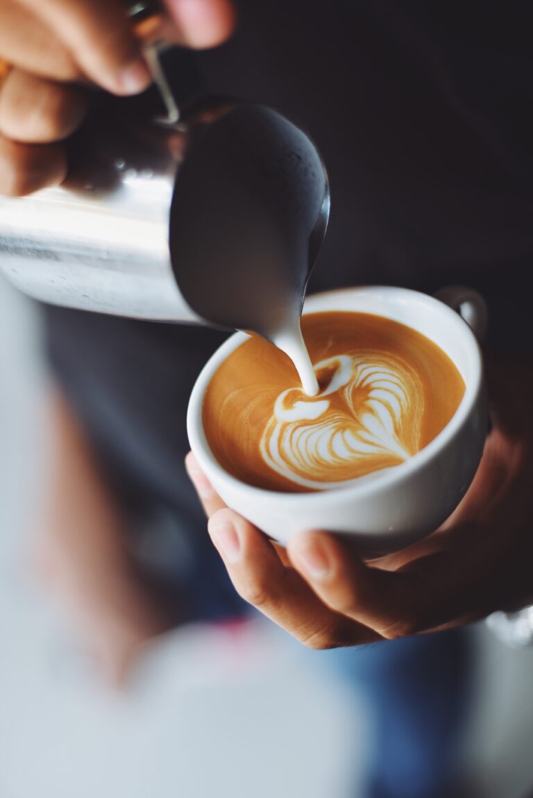 Koffein: lebomlási idő, hatások és amit tudnod kell róla