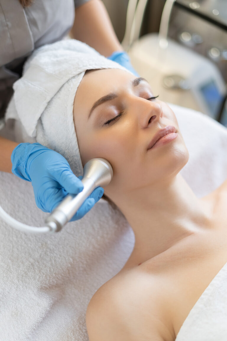 Mire jó a Hydrafacial és mennyire látványos a bőrön?