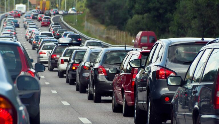 Miért lesznek a dugók?