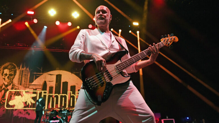 Elhunyt a Sam Rivers, Limp Bizkit basszusgitárosa