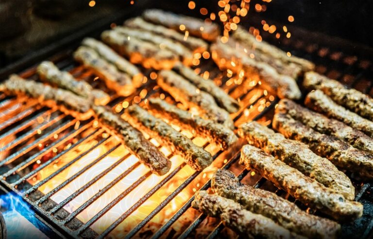 Ingyenes miccs partyt szervez a Szeretem Vásárhelyt