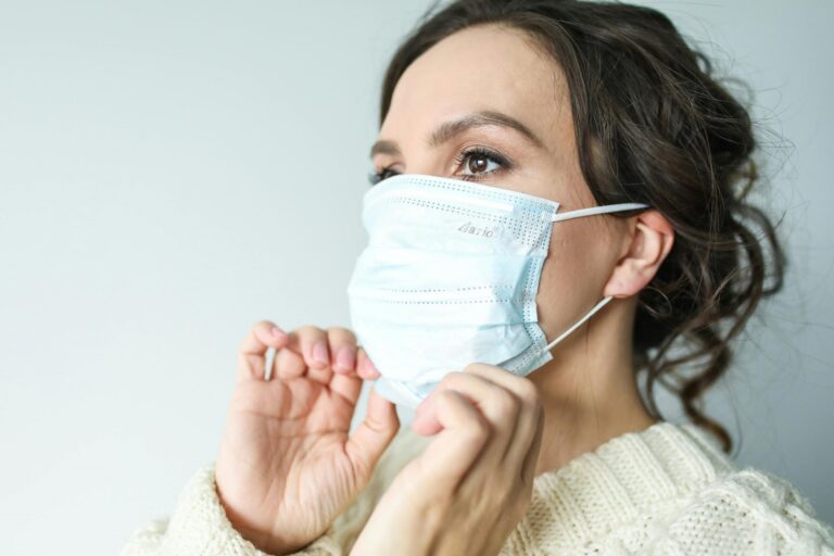 Maszkviselési szabályok az SZTE Szent-Györgyi Albert Klinikai Központban