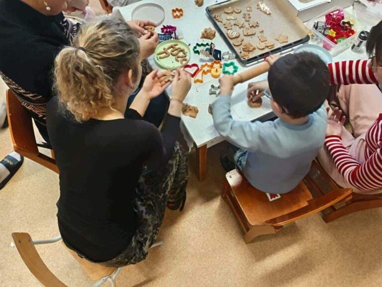 A Kozmutzában tettek jószolgálatot az Eötvös diákjai
