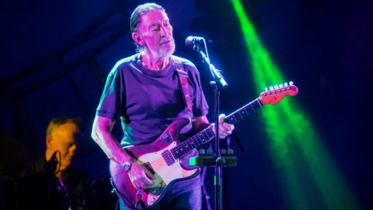 Chris Rea hazament karácsonyra