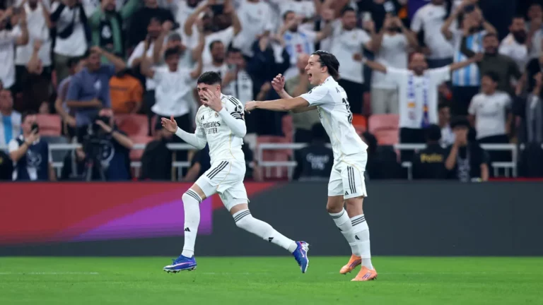 Újra Barcelona–Real Madrid döntő lesz a Szuperkupában