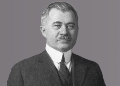 Galamb Józsefre emlékeznek Makón