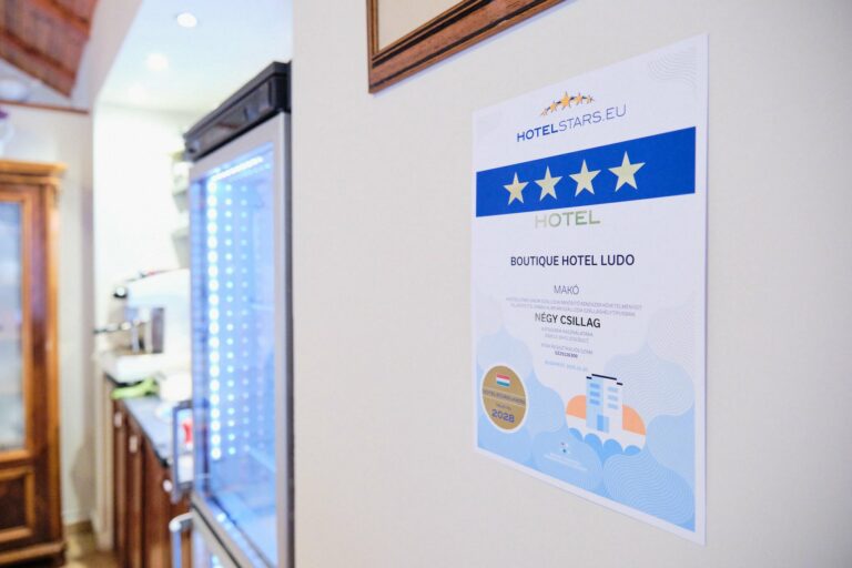Új 4 csillagos hotel nyílt Makón