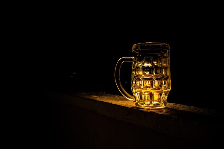 Az ellenőrzött árusítóhelyek több mint felében szolgáltak ki alkohollal fiatalkorúakat Csongrád-Csanád vármegyébe