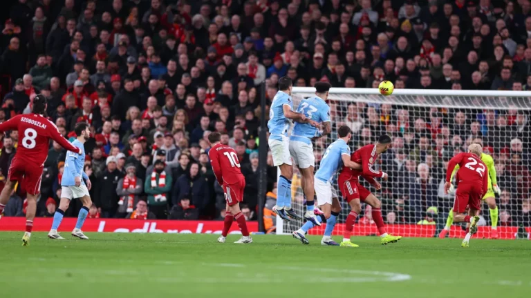 Szoboszlai Dominiké a forduló gólja a Premier League-ben
