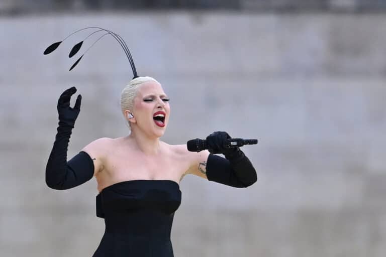 Betegség miatt Lady Gaga lemondta turnéja utolsó állomását