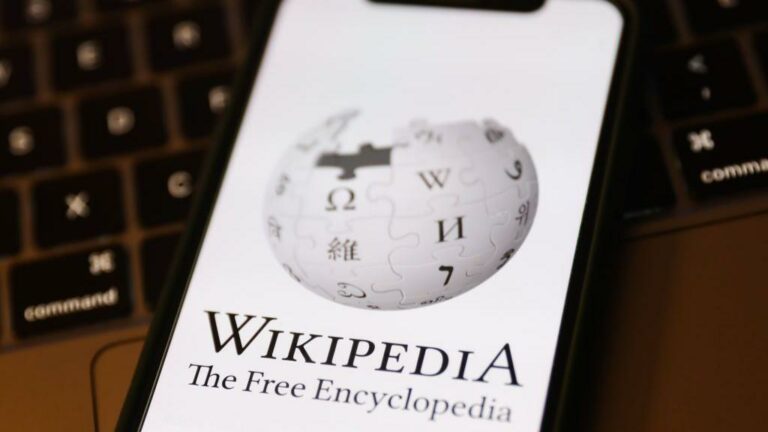 A Wikipédia kukázta az MI által generált tartalmakat