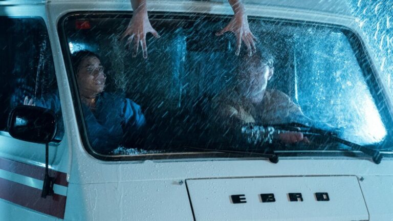 Szinkronos előzetest kapott az Utazó című horror