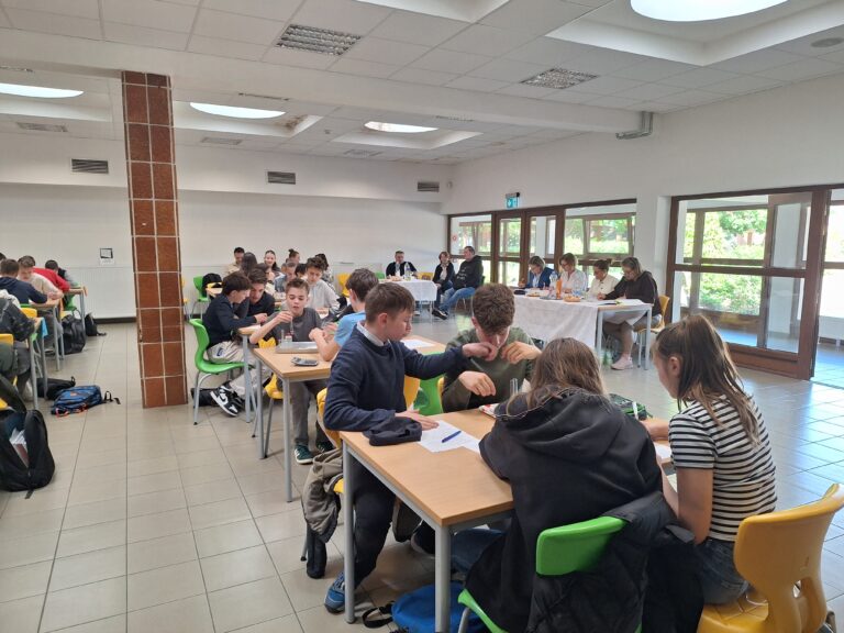 Díjátadó és kiállítás a szegedi kormányhivatalban