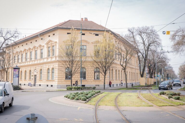 Hétfőn megnyitják a XXI. Szegedi Nyári Akadémiát