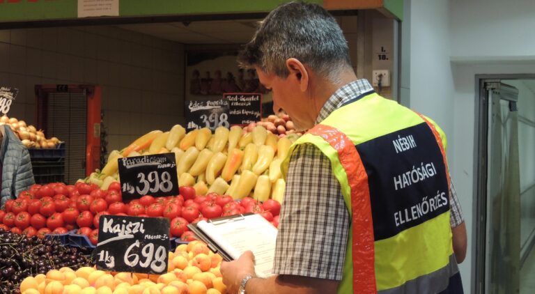 Hétfőn kezdődik a nyári szezonális élelmiszerlánc-ellenőrzés