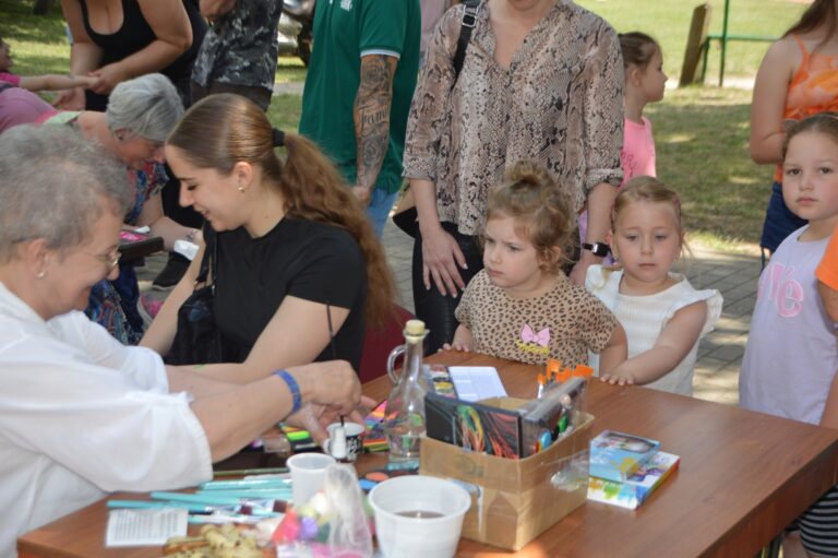 Megannyi vidám pillanat és kipirult arcok a gyermeknapon