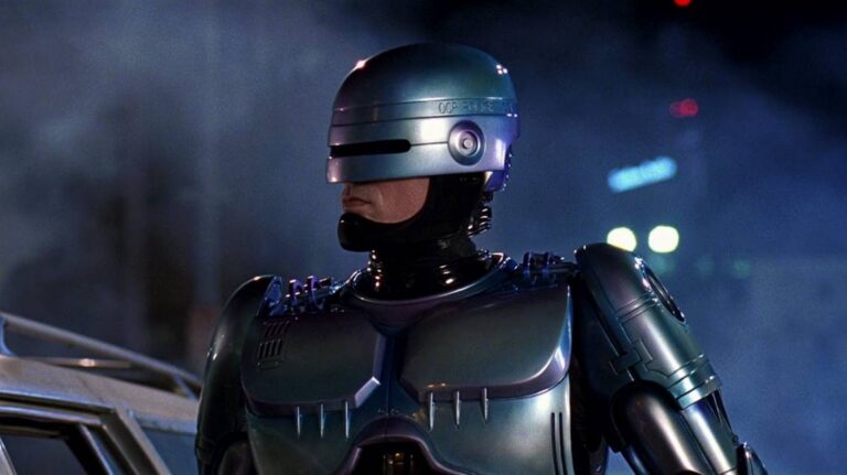 Nyolcrészes akció-sci-fivel támasztják fel a ’80-as évek ikonikus robotrendőrét