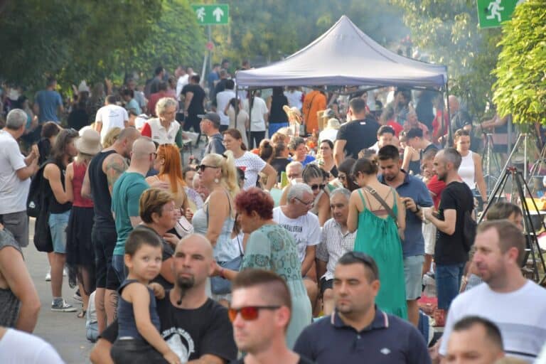 Jubileumi fináléjához érkezik a Szentesi Lecsófesztivál
