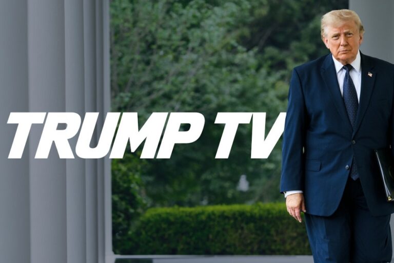 Trump TV néven indult Youtube élő adás, miután a nagy tévécsatornák felfüggesztették a Fehér Ház közvetítéseit